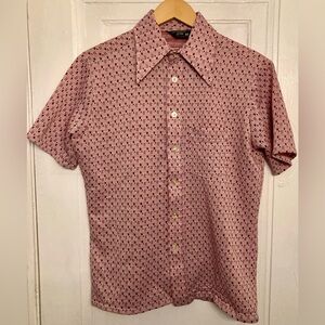 Vintage JCPenney Short Sleeve Shirt (M 15-15 1/2 neck)